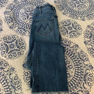Mother the Hustler Ankle Fray Jeans Size 25